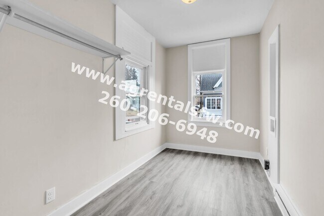 Photo - 1235 Huestis Ave Unit #1