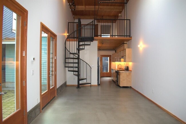 Photo - 8777 N Lombard St Unidad 8745 Loft 5