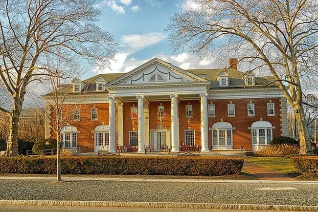 Fieldstone - Artisan Graduate Housing
