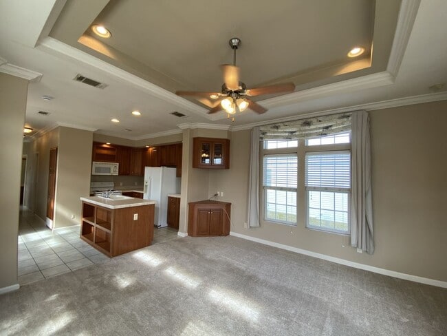 Photo - 47 Freedom Dr