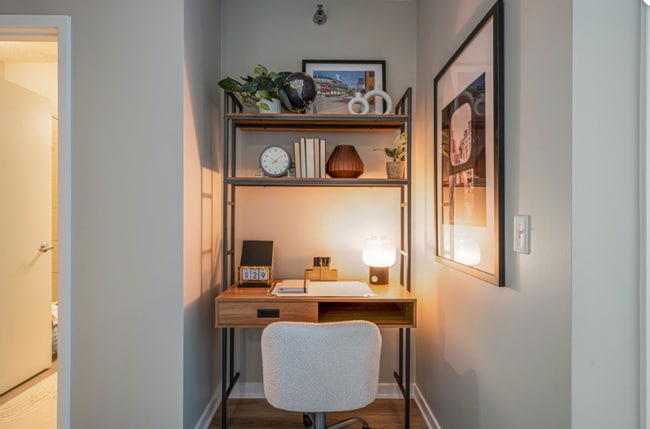 Photo - 339 E Ohio St