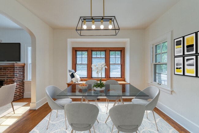 Photo - 2340 Kensington Rd