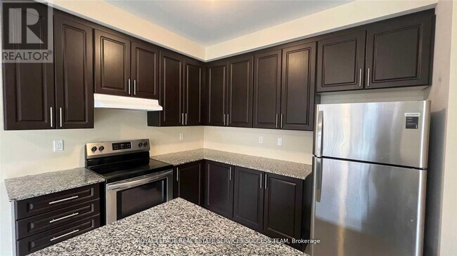 Photo - 1915 Douglas Langtree Dr