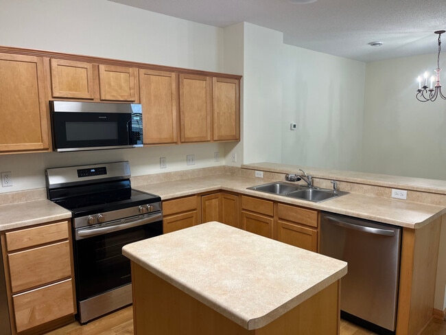 Photo - 5987 Sandcherry Pl NW