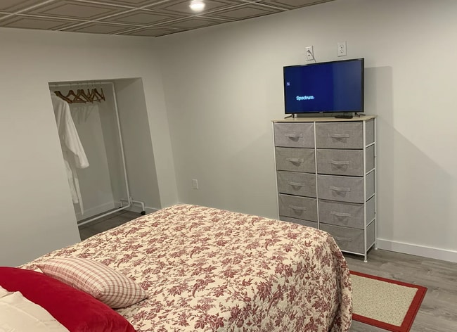 Photo - 47 Pine Knoll Rd