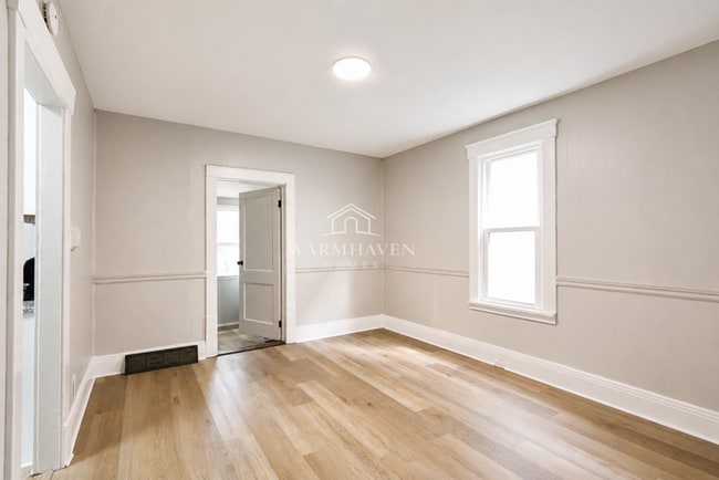 Photo - 123 Gale St