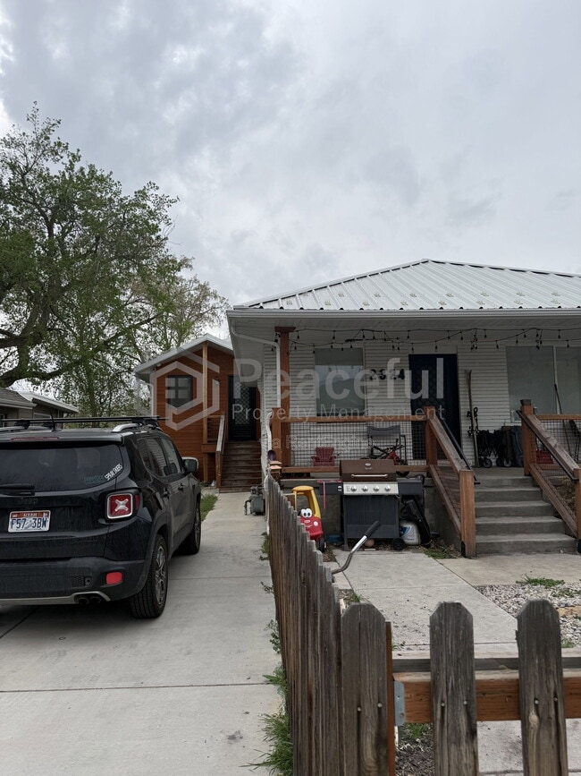 Photo - 2324 S Green St Unidad U1