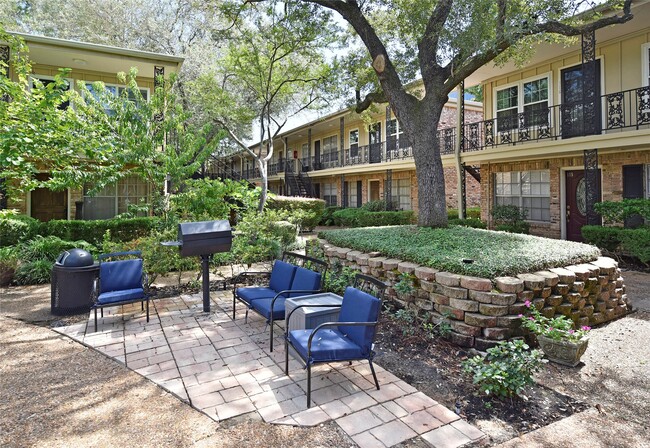 Building Photo - 3224 Timmons Ln Unit 112