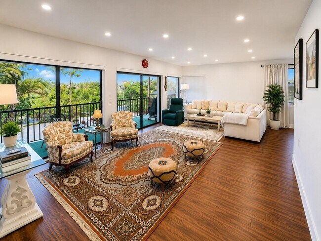 Building Photo - 6010 S Falls Cir Dr Unit 000