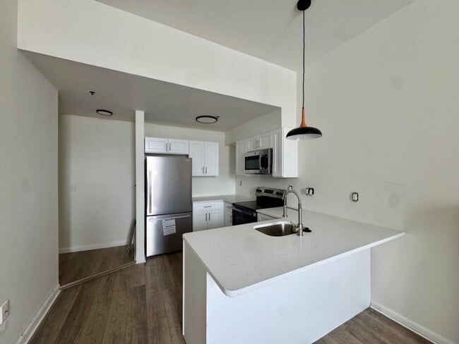 Photo - 5600-6 Germantown Ave