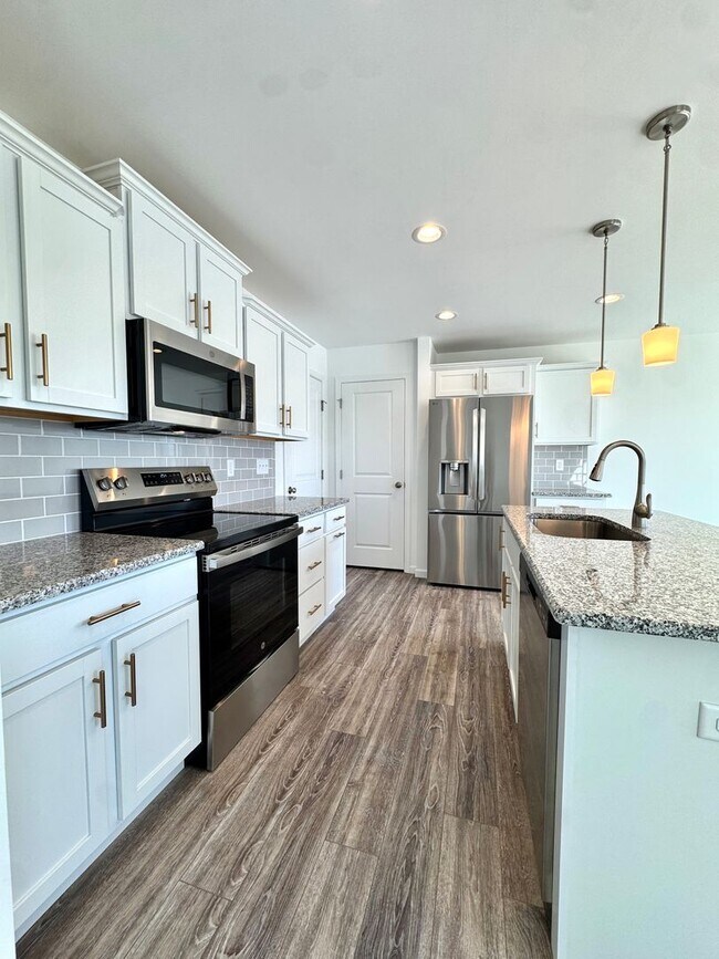 Photo - Newer Construction THREE BEDROOM/2.5 BATH ...
