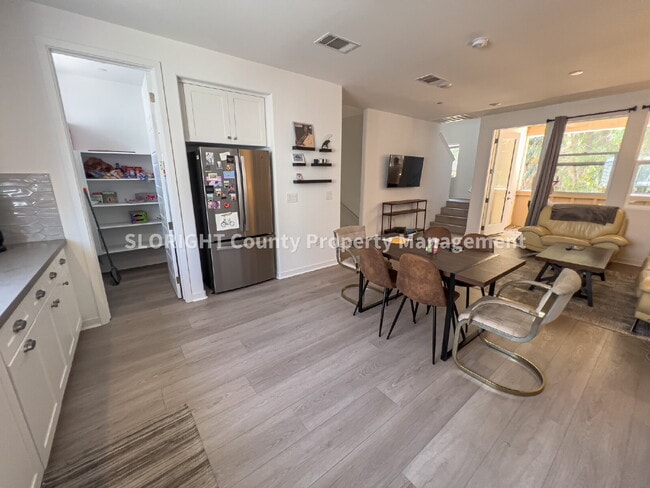 Photo - AVAILABLE NOW - Private Room for rent in s... Unidad 21