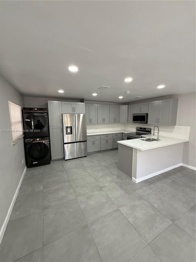 Photo - 4111 Stirling Rd Condo Unit 109