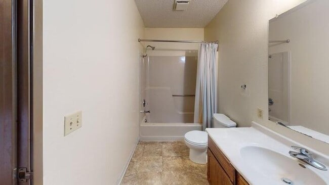 2920 Ontario Ln Unit 11