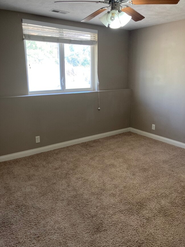 1st bedroom