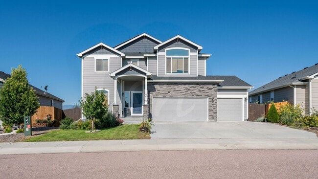 Building Photo - Stunning Two-Story in Desirable Lorson Ranch Rental