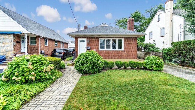 Photo - 11 Nova Ave