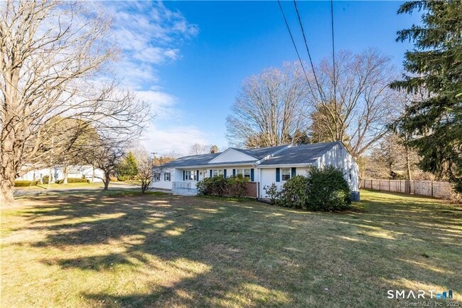 Photo - 129 W Ridge Dr