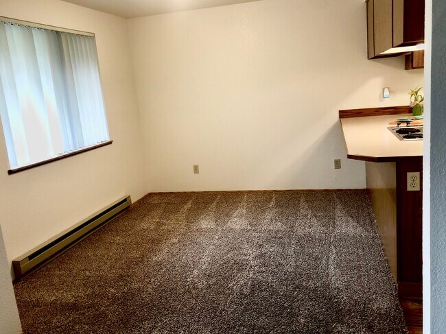 Gatehouse Apartments