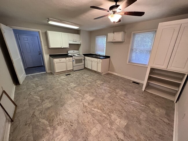 Photo - 1522 Aiken Ave