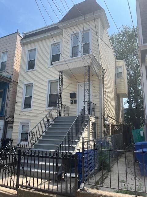 Photo - 15 Irving St Apartment Unit 1