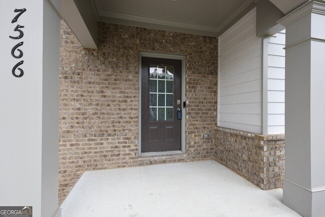 Photo - 7566 Jennadee Dr