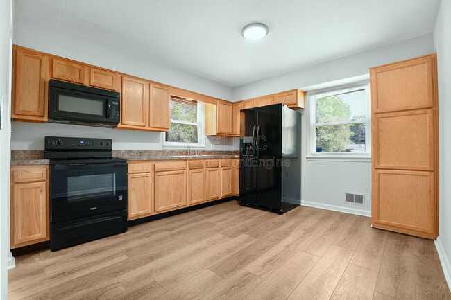 Photo - 3201 Patricia Dr