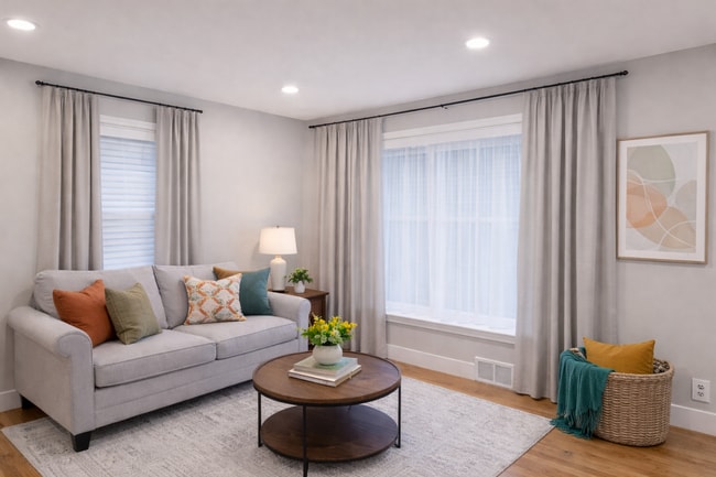 Photo - 18434 Gaylord