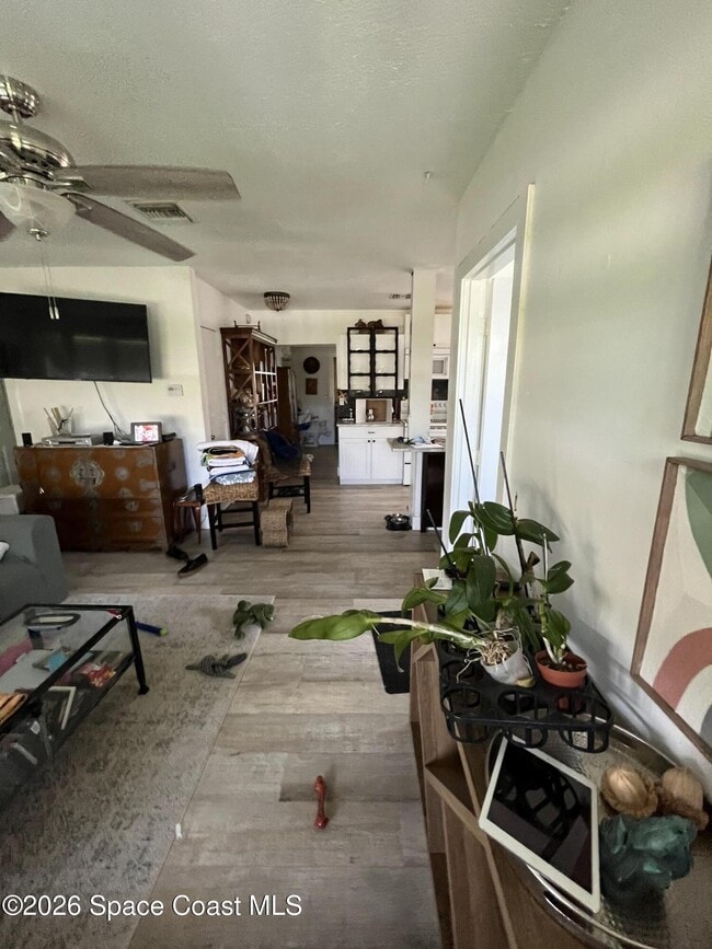 Photo - 317 W University Blvd