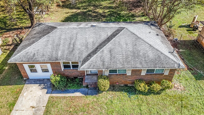 Photo - 3610 Dawnwood Dr NW