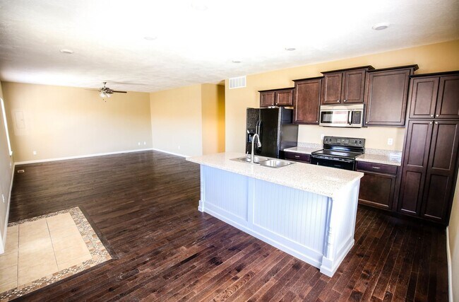 Photo - 412 E Harrison St Unit A