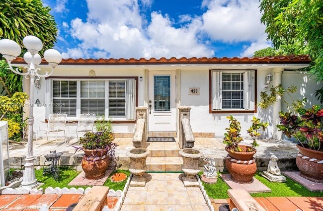 Photo - 450 NW 40th Ct
