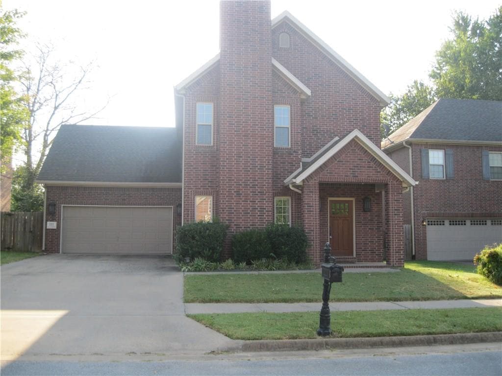 Photo - 111 SE G Ct