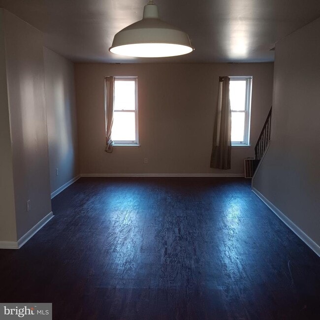 Photo - 1734 W Diamond St Unidad 2