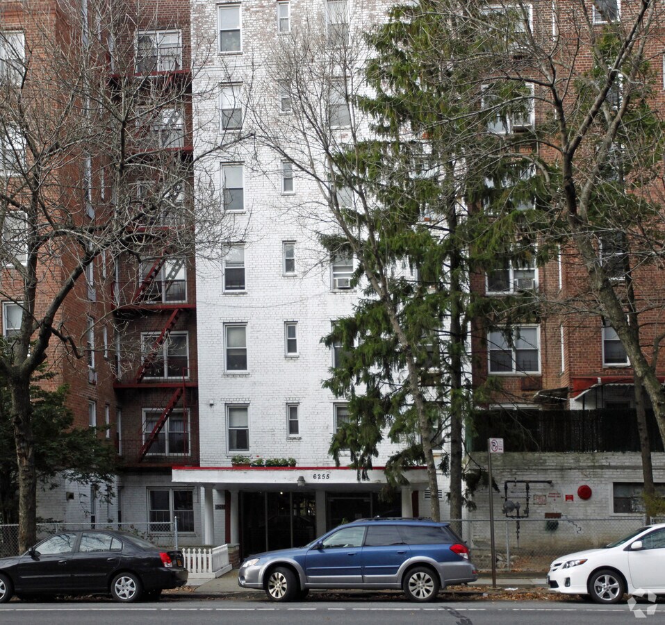 6255 Broadway Apartments Bronx, NY