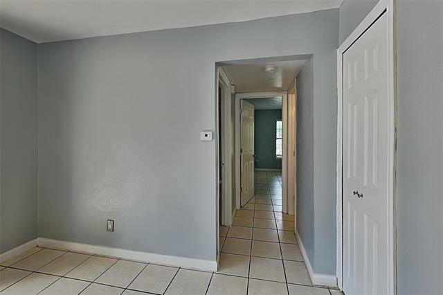 Photo - 420 Dollins St