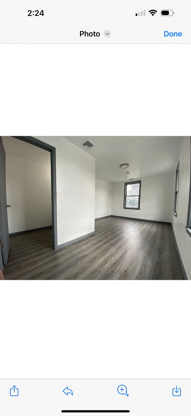 Photo - 68 Newark Pompton Tpke Unidad 2fl