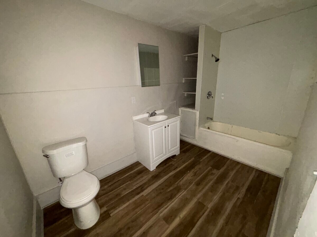 Photo - 14 E 6th Ave Unidad 3