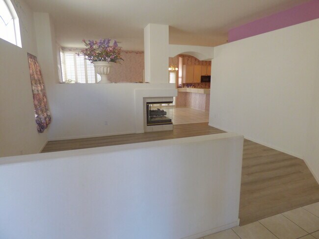 Photo - 2003 Summerside Ct