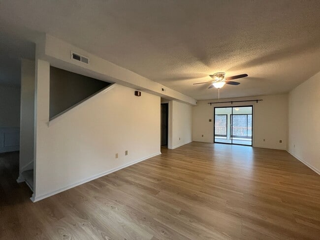 Photo - Move-in Ready!