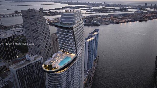 Building Photo - 300 Biscayne Blvd Way Unit 300 Biscayne Blvd Way  4204 Rental
