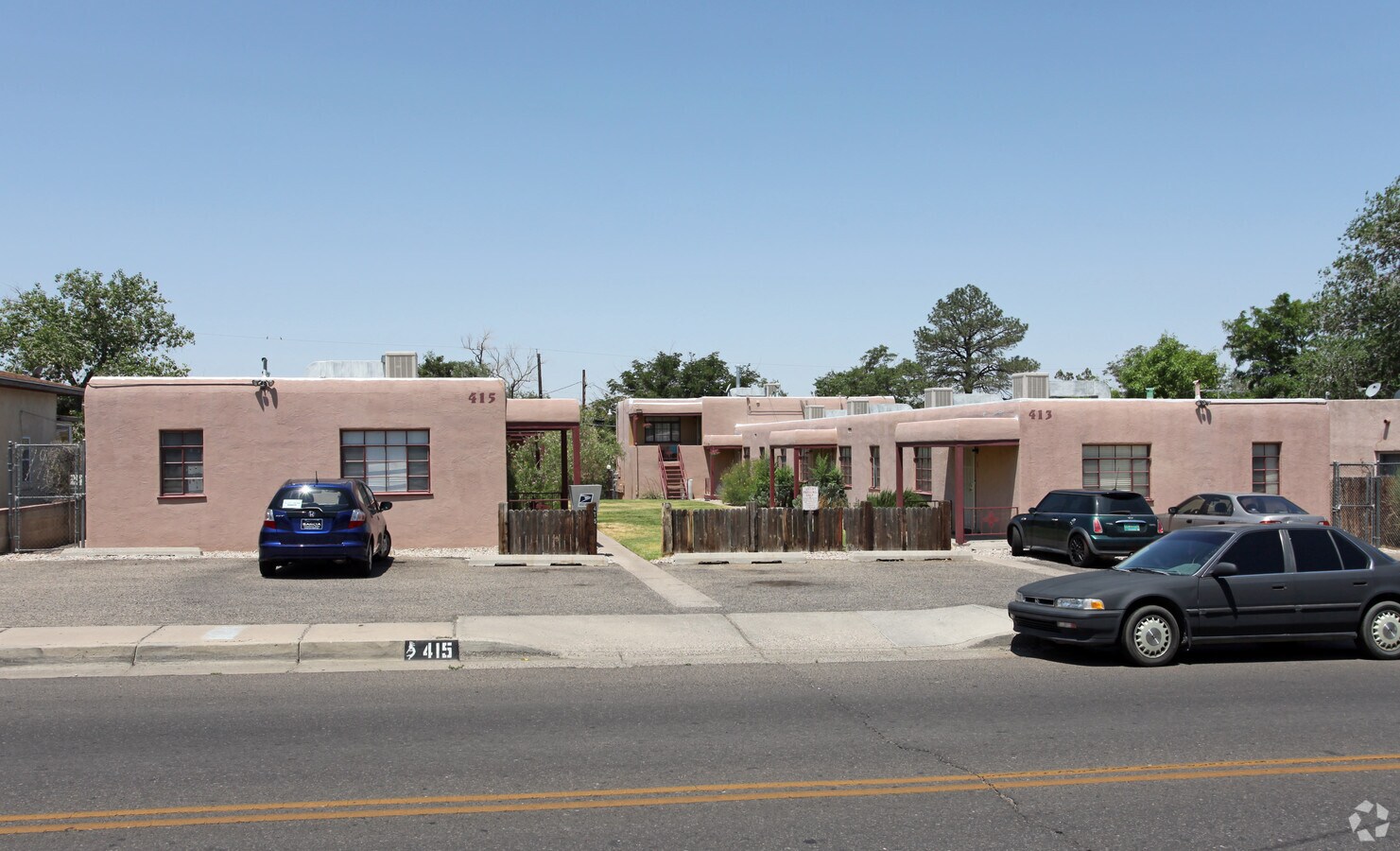 Photo - 413-415 Girard Blvd NW