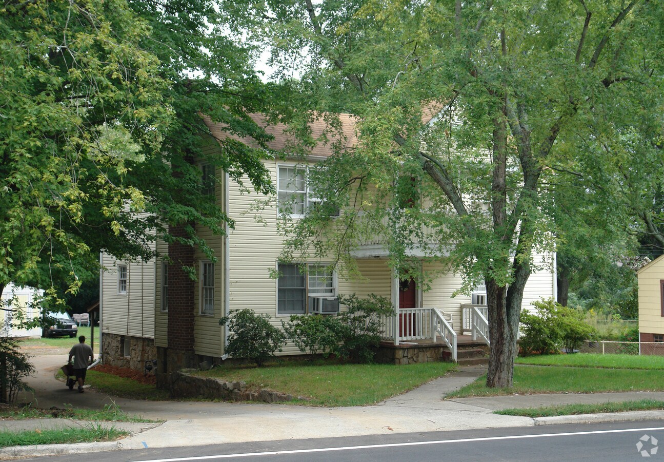 Photo - 1230 Canton St