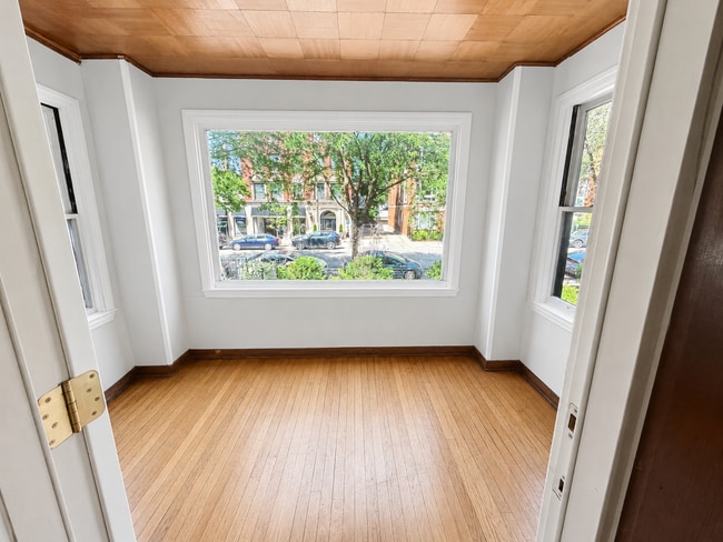 Photo - 4149 N Sheridan Rd Unit 1