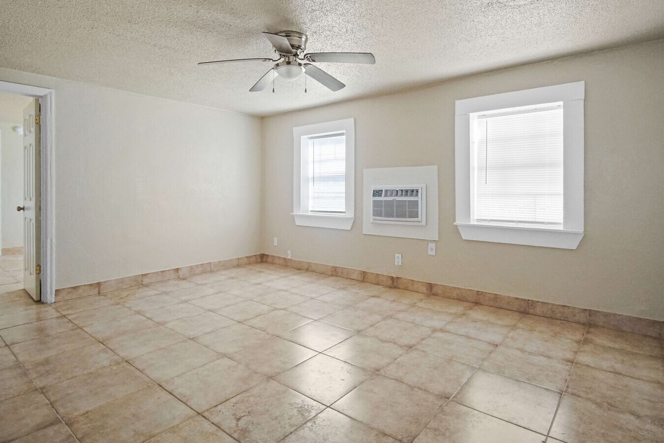 Pine Lake #20 - Pine Lake #20 Apartment Unit 20A