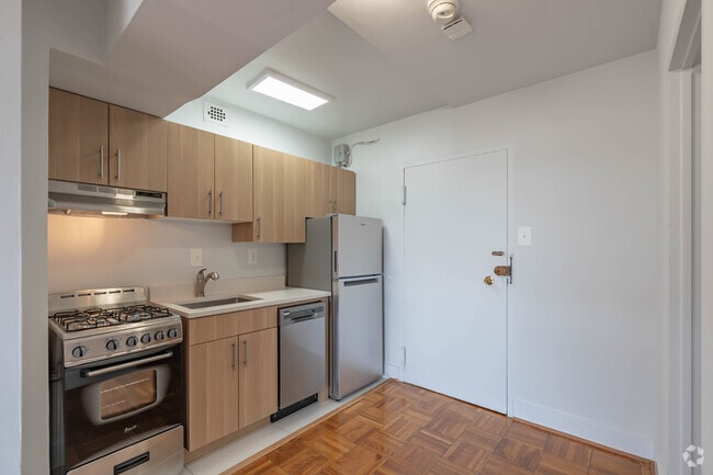 Studio – 415SF - Gelmarc Towers