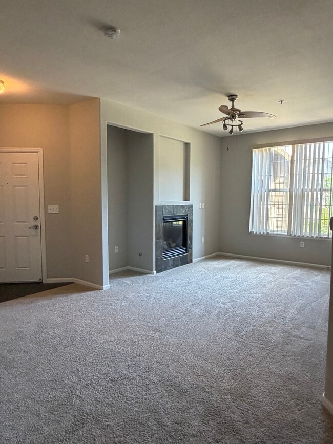 Living room with fireplace - 1465 Blue Sky Cir Unit 17-104