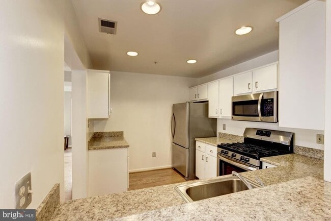 Photo - 15307 Diamond Cove Terrace Unit 6-E