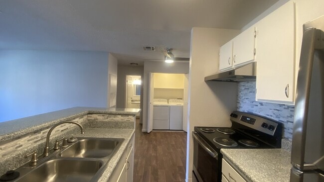 Silver Stream Apartments