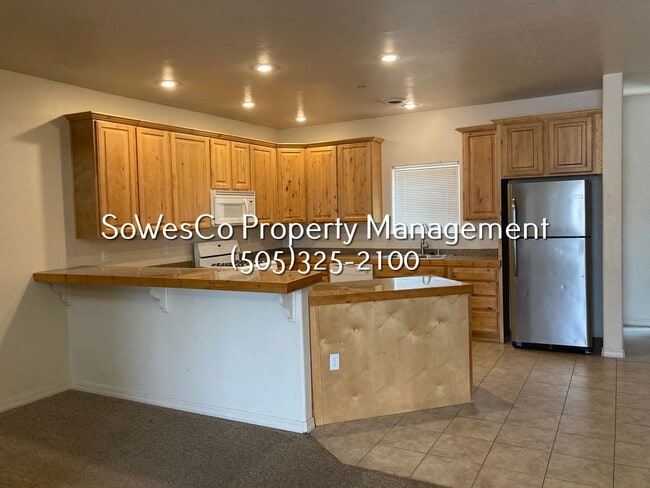 Photo - 3 Bedroom 2 Bath - three story home with Garage